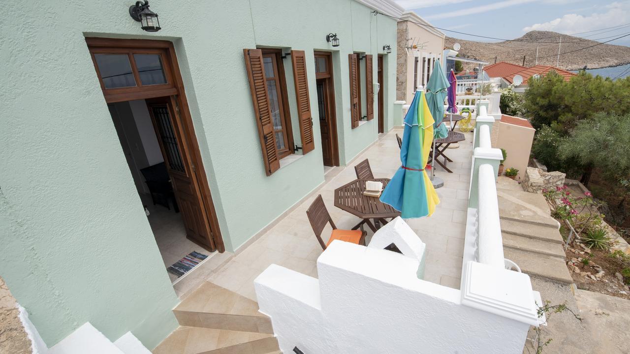 Roulas Apartments Hálki Kültér fotó